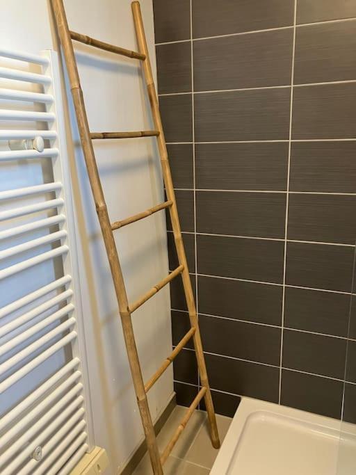 Appartement T4 Terrasse Et Vue Istres Eksteriør bilde
