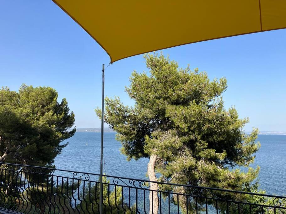 Appartement T4 Terrasse Et Vue Istres Eksteriør bilde