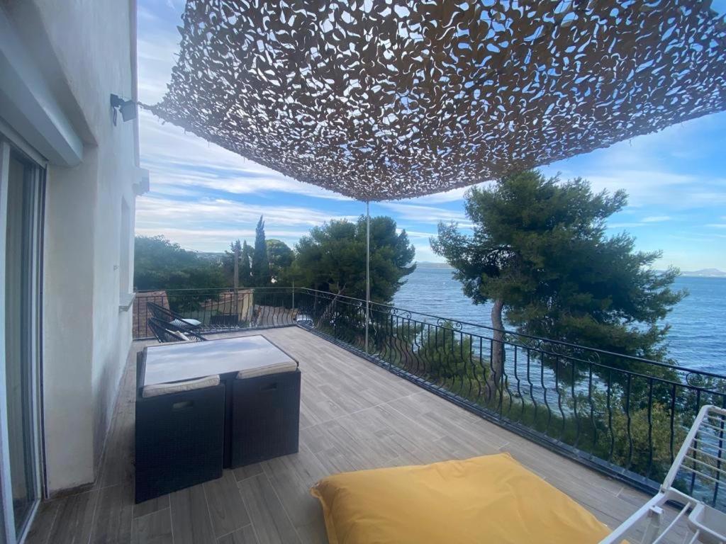 Appartement T4 Terrasse Et Vue Istres Eksteriør bilde